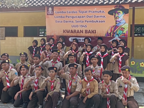 Foto Kegiatan Pramuka Santri